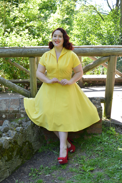 Pretty Retro 40s Style Hostess Dress Yellow