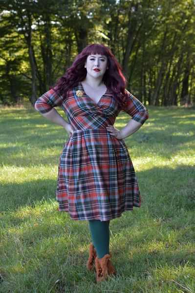 Hell Bunny plus size Oktober autumn tartan 50s dress size fit review Miss Amy May discount code Amymay20!% hellbunny.com