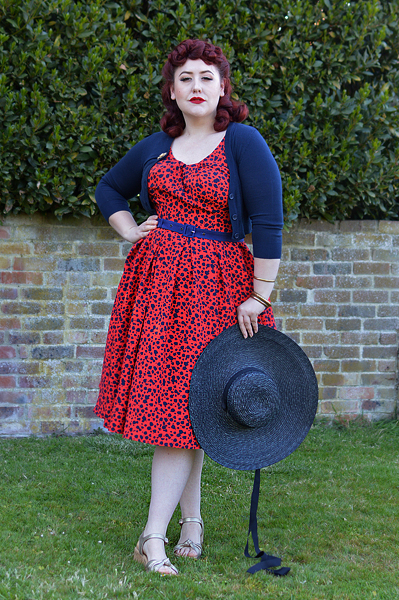 Plus size pinup Miss Amy May fit reviews the Flava-Rose dress gifted by Miss Candyfloss