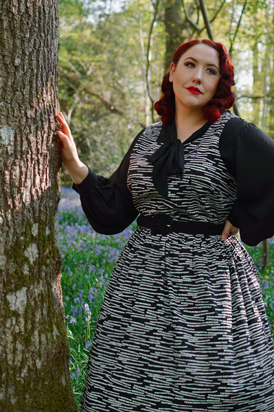 Plus size pinup Miss Amy May models the Margaret sundress by Horrockses Fashion x Joanie Clothing collaboration line for a fit and size review