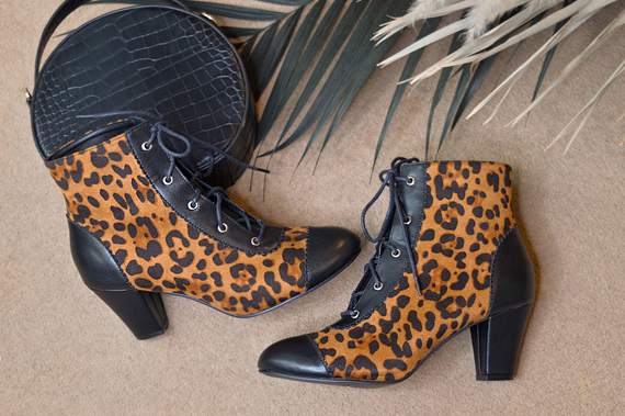 Pinup Miss Amy May models the leopard Selma boots by Lulu Hun Collectif for a fit and sizing review