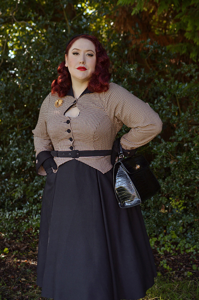 Plus size pinup Miss Amy May models the Gelasia-Lou dress by Miss Candyfloss for a fit and size review